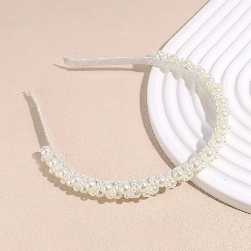Tiara de Luxo Barroca para Mulheres, Acessório de Cabelo com Espuma Grossa e Pérolas
