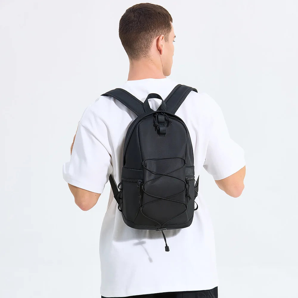 Mochila Esportiva Masculina Leve em Nylon
