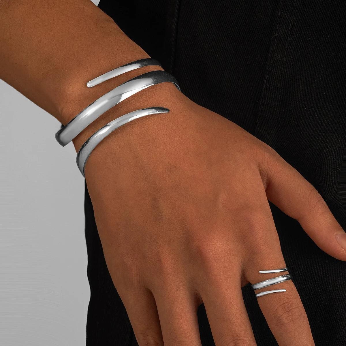 2 pçs nova moda design simples geométrico aberto pulseira anel conjunto, tendência personalizada feminina acessórios de festa de férias presentes