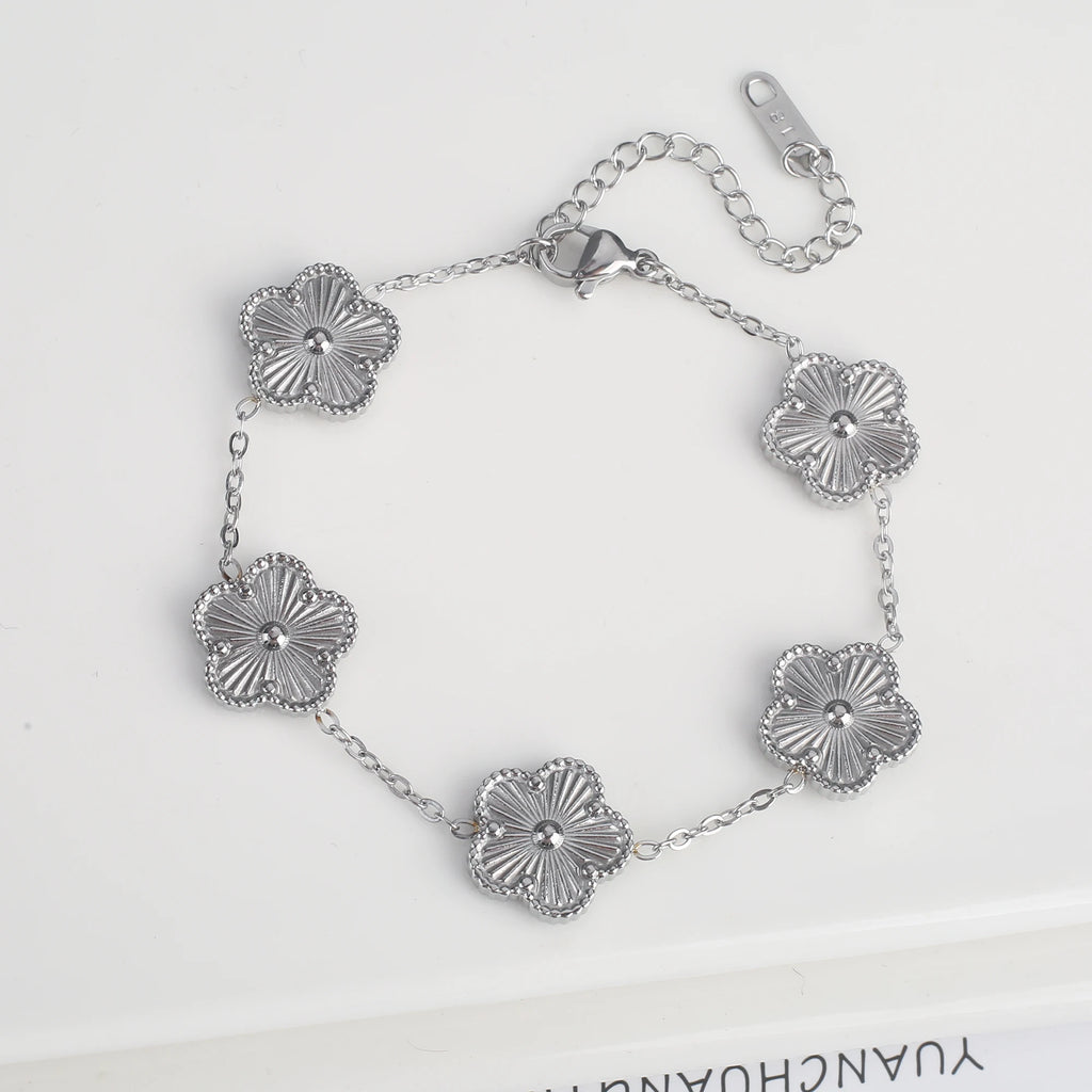 Pulseiras trevo Van Cleef
