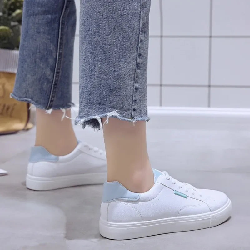 tênis casual e esportivos brancos feminino