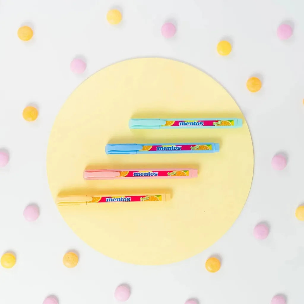 Marca Texto Mentos Compactor Em 4 Cores Com Cheirinho Lápis De Texto Escolar E De Escritório