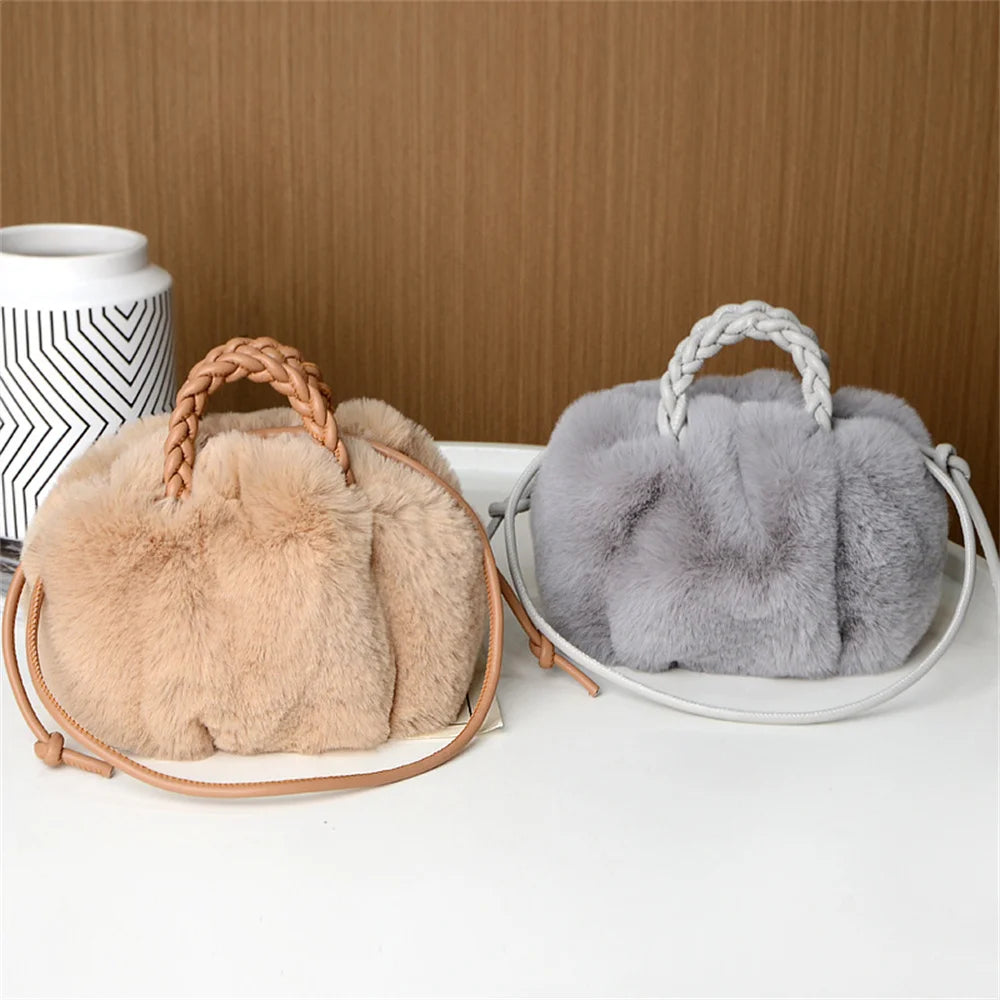 Bolsa crossbody feminina de pelúcia de inverno
