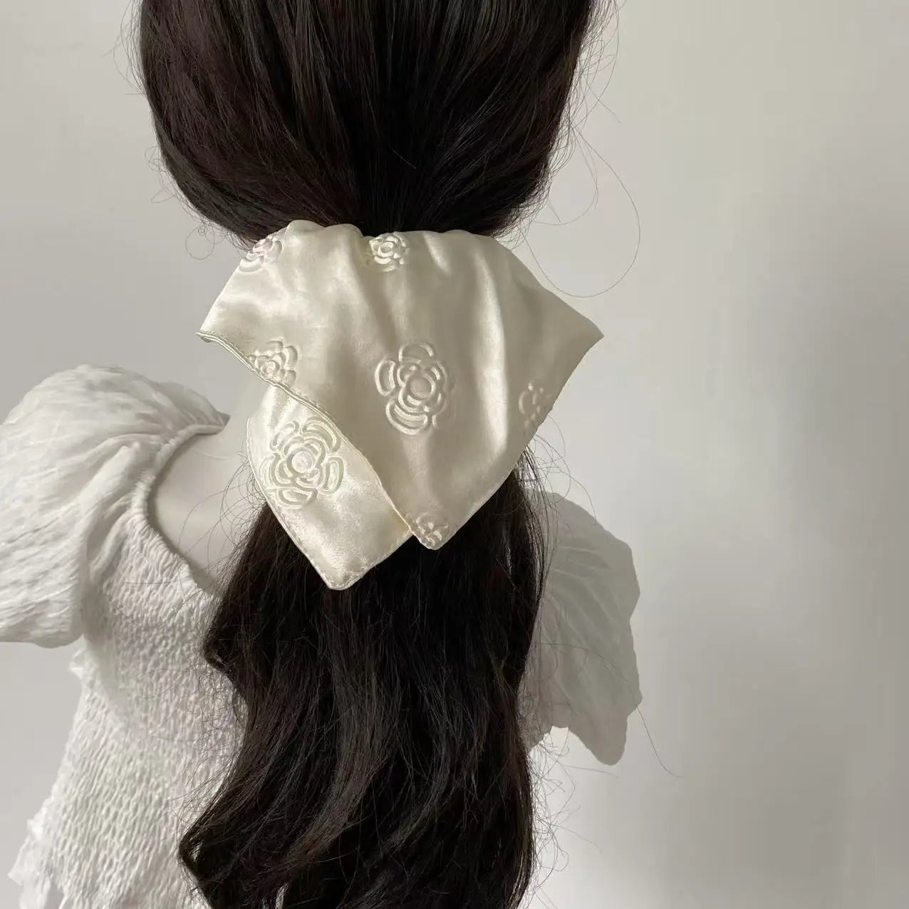 Xuxa de cabelo de cetim scrunchie lenço