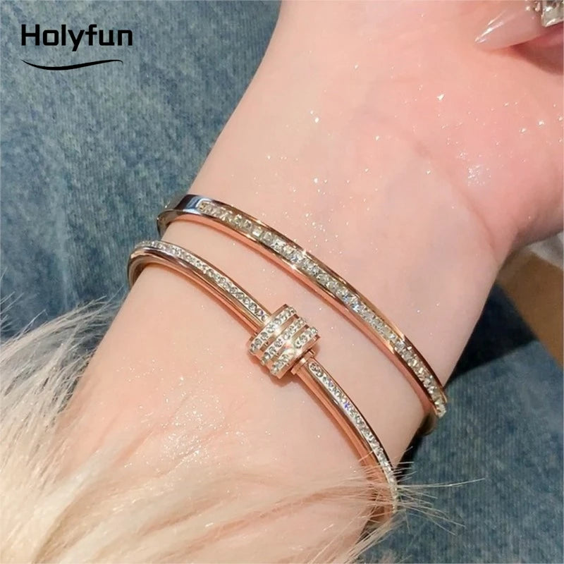 Pulseira clássica design cor dourada à prova d'água aço inoxidável marca de luxo pulseiras de zircônia brilhante para mulheres joias de presente