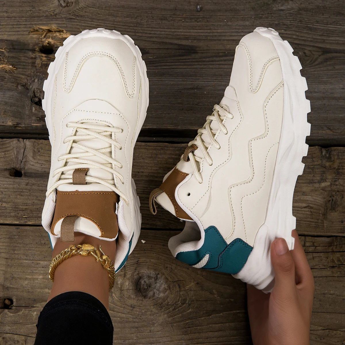 Tênis casual feminino com plataforma esportivo