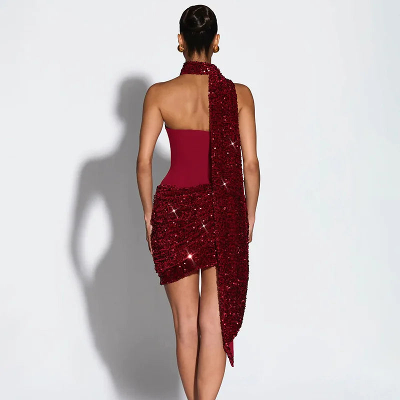 Sexy feminino magro plissado bodycon vestido de lantejoulas sem costas cinta espaguete mini vestidos de verão 2026 senhora noite boate vestido de festa